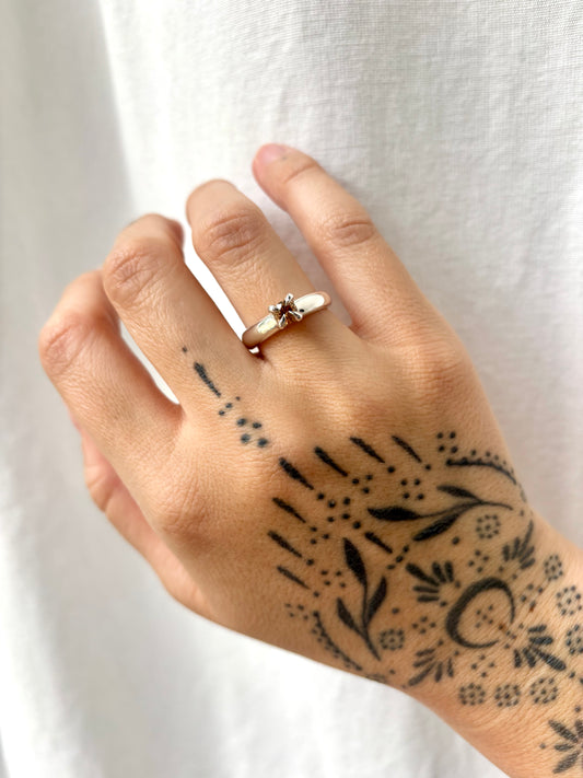 Zircon Sparkle Ring - Size 7