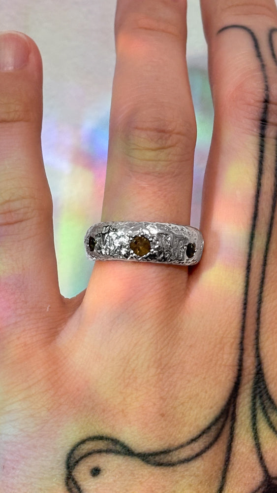 Texture Queen Ring - Size 7.75