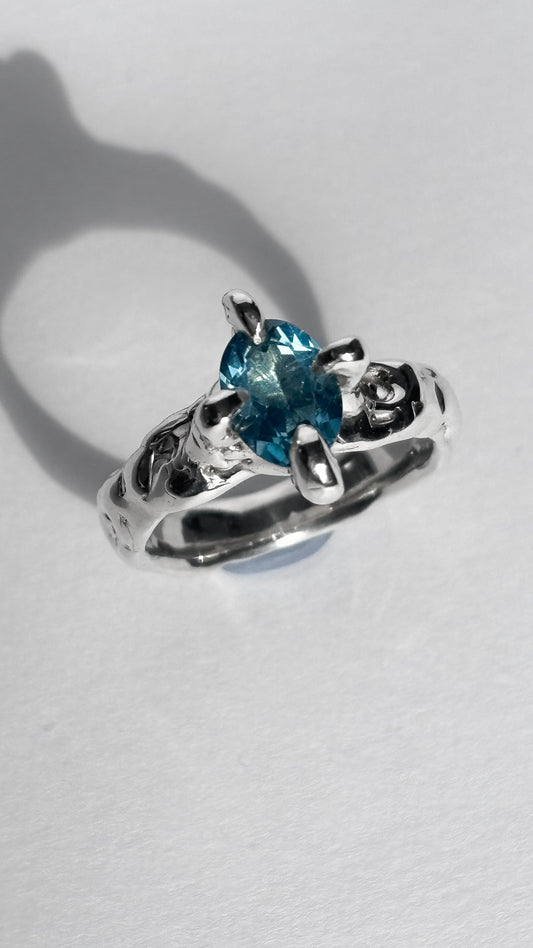 Frozen Tear Ring - Size 6.5