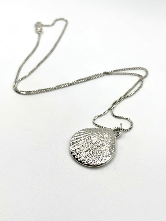 Summer Shell Necklace