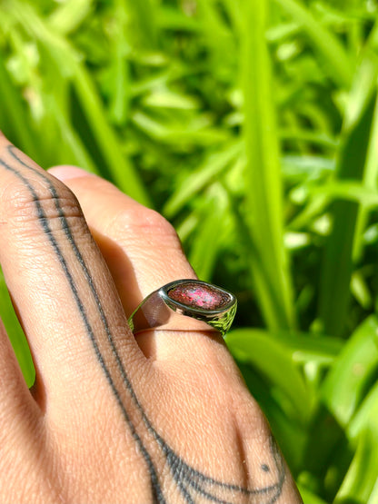 Psychedelic Eye Ring - Size 8