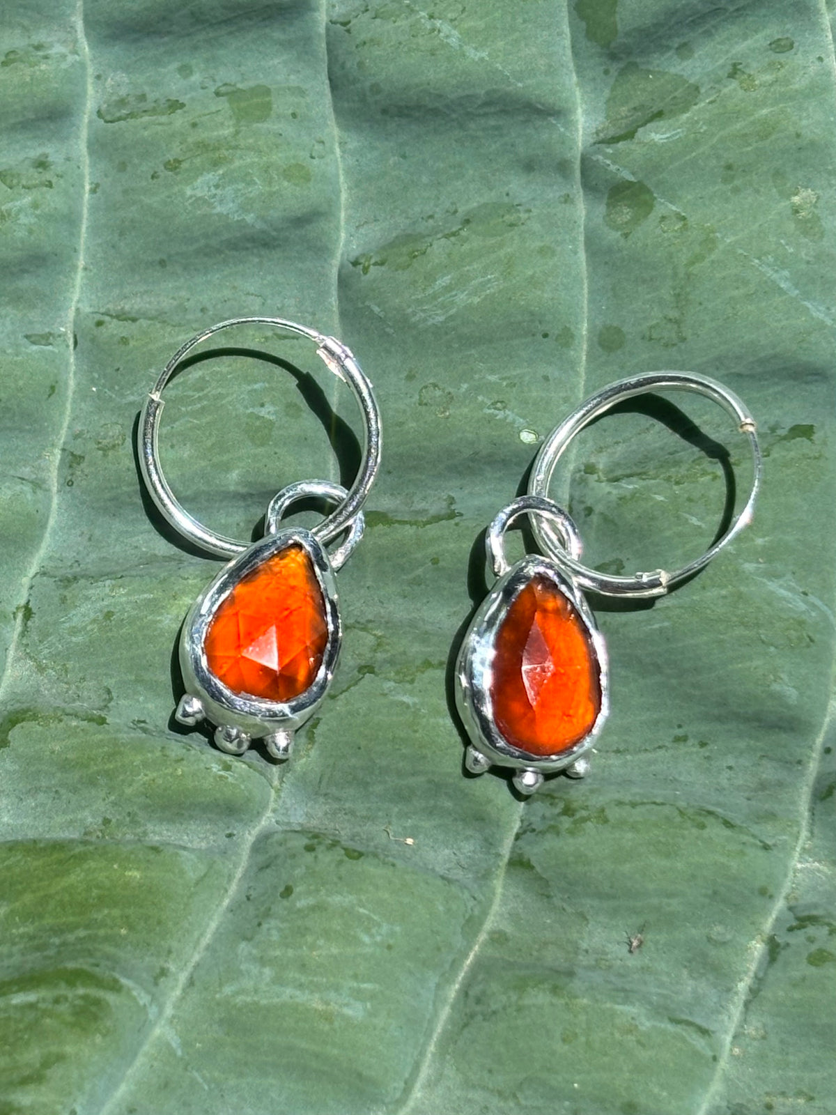 Glowy Garnet Bezel Earrings