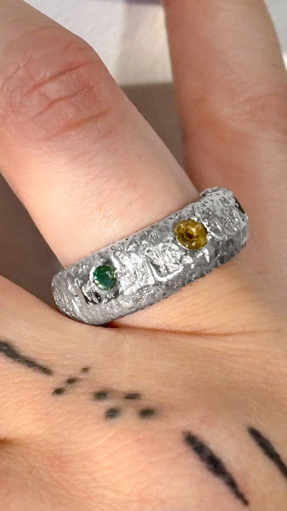 Texture Queen Ring - Size 7.75