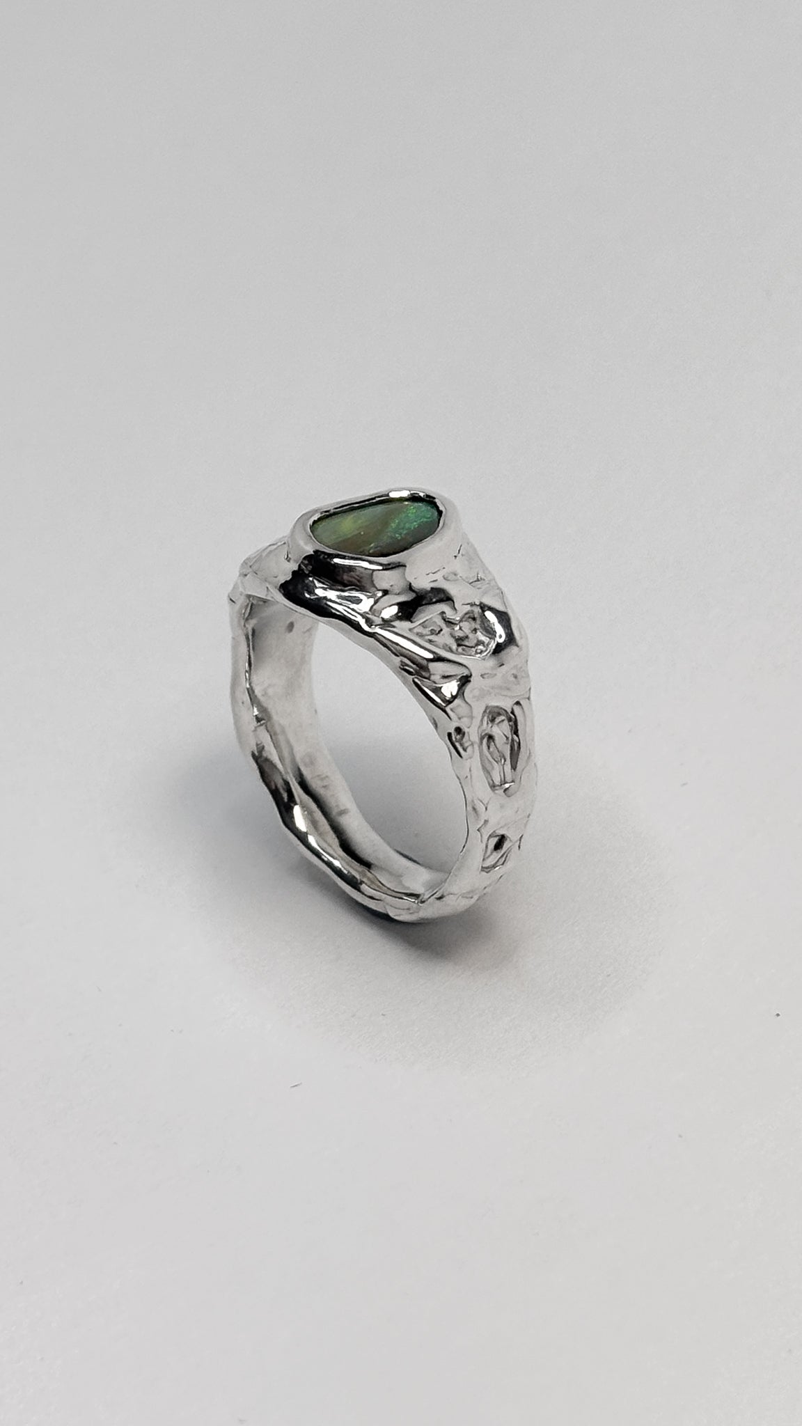 Metamorphosis Ring - Size 6