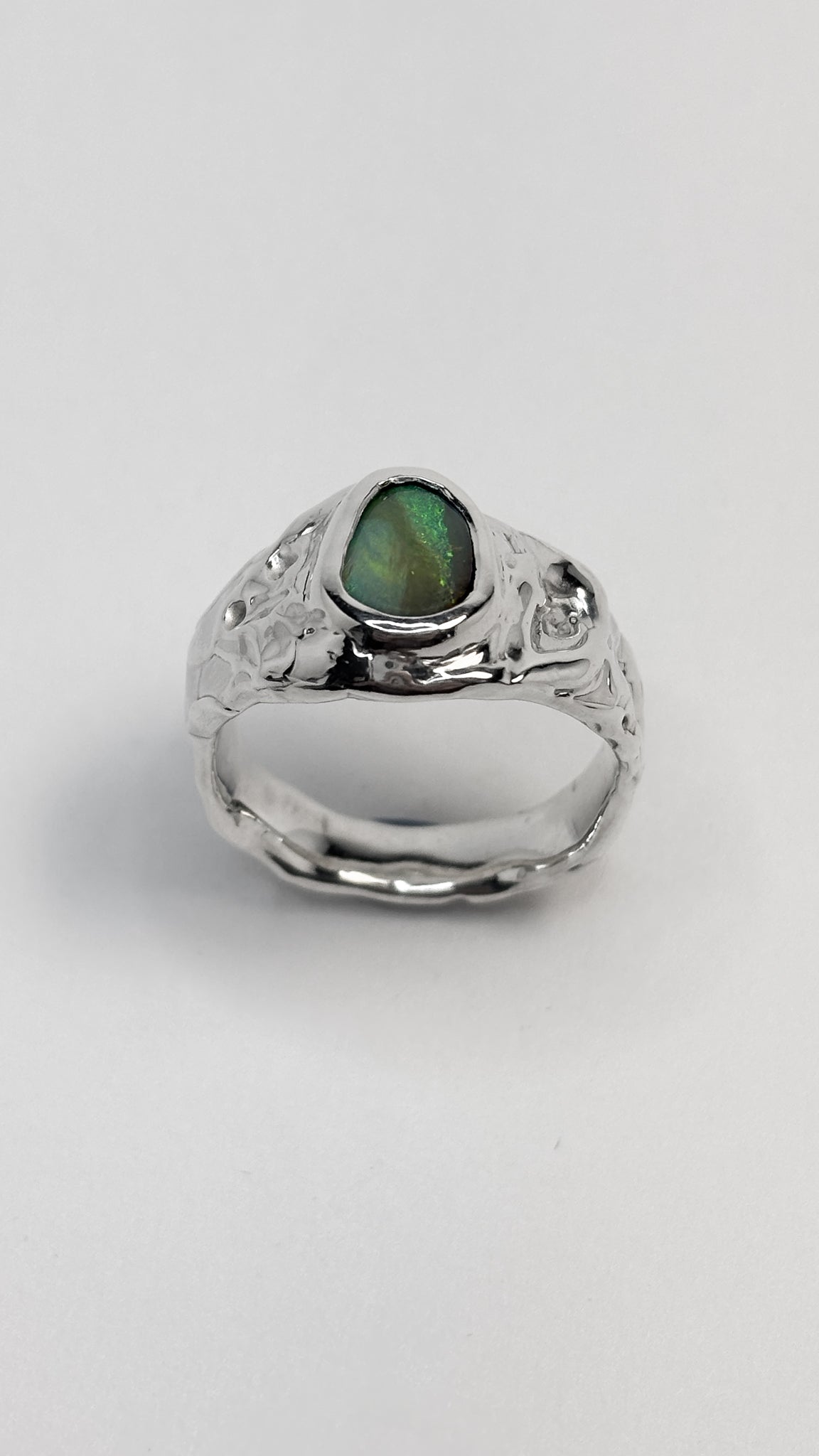 Metamorphosis Ring - Size 6