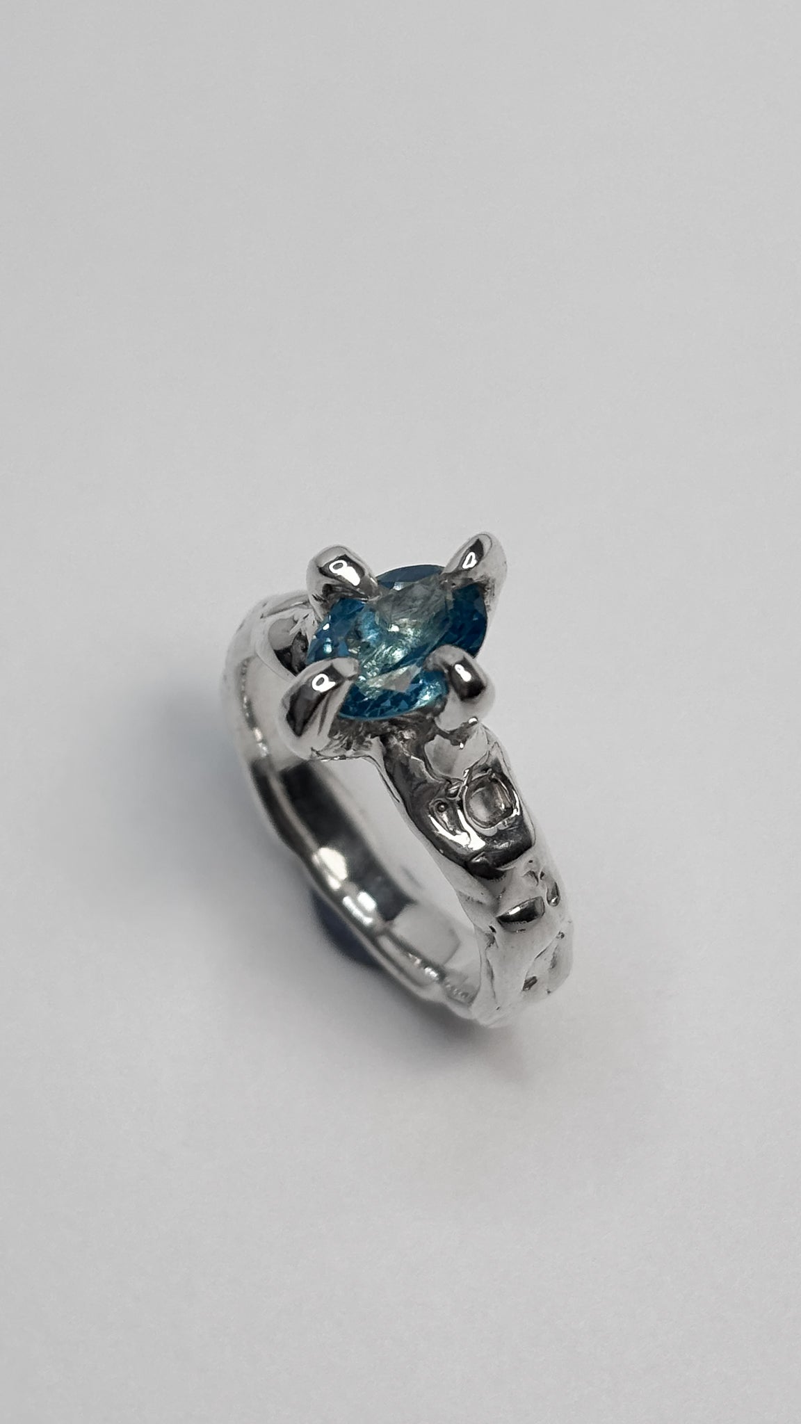 Frozen Tear Ring - Size 6.5