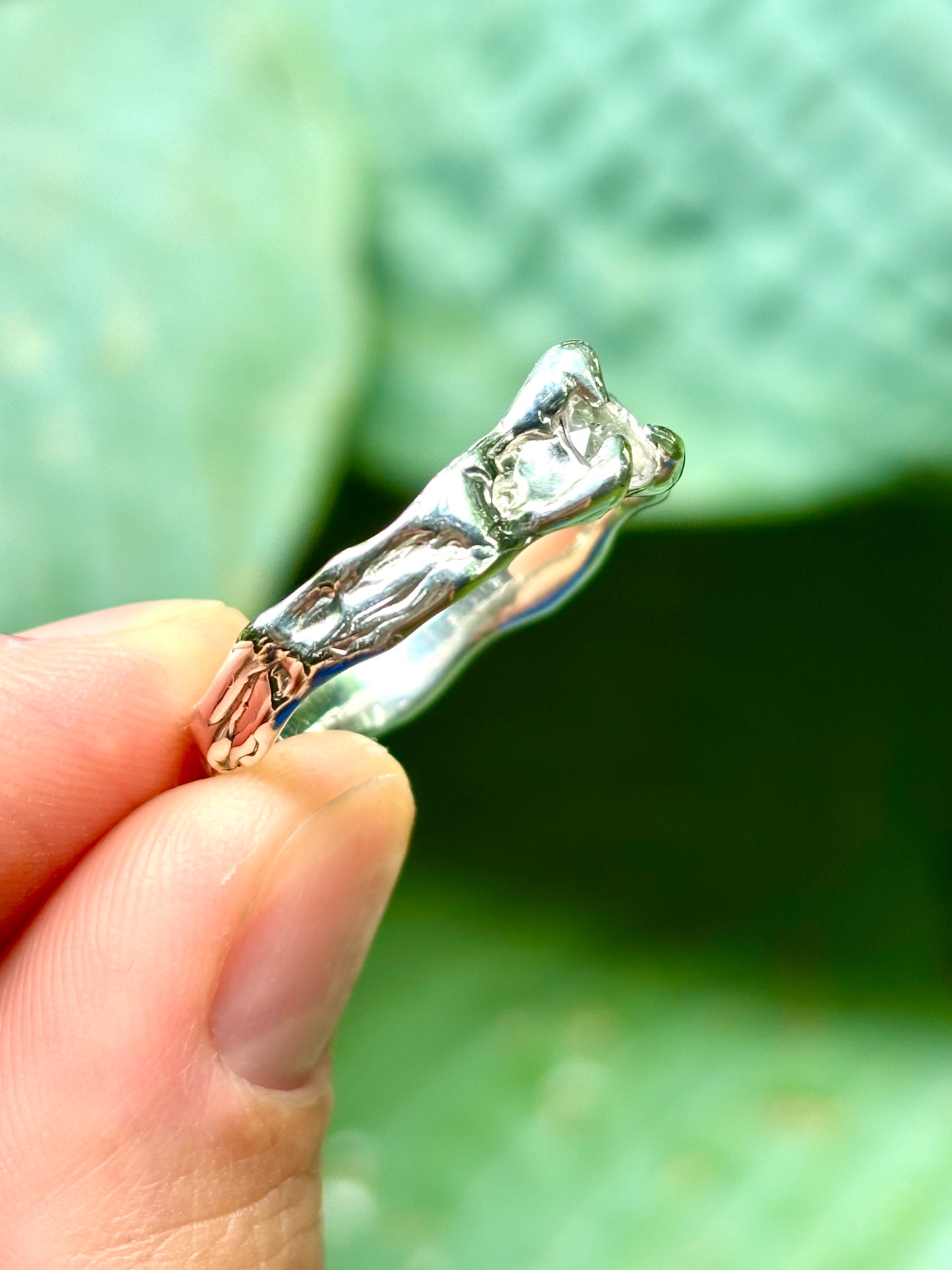 Hellebore Ring - Size 11.25