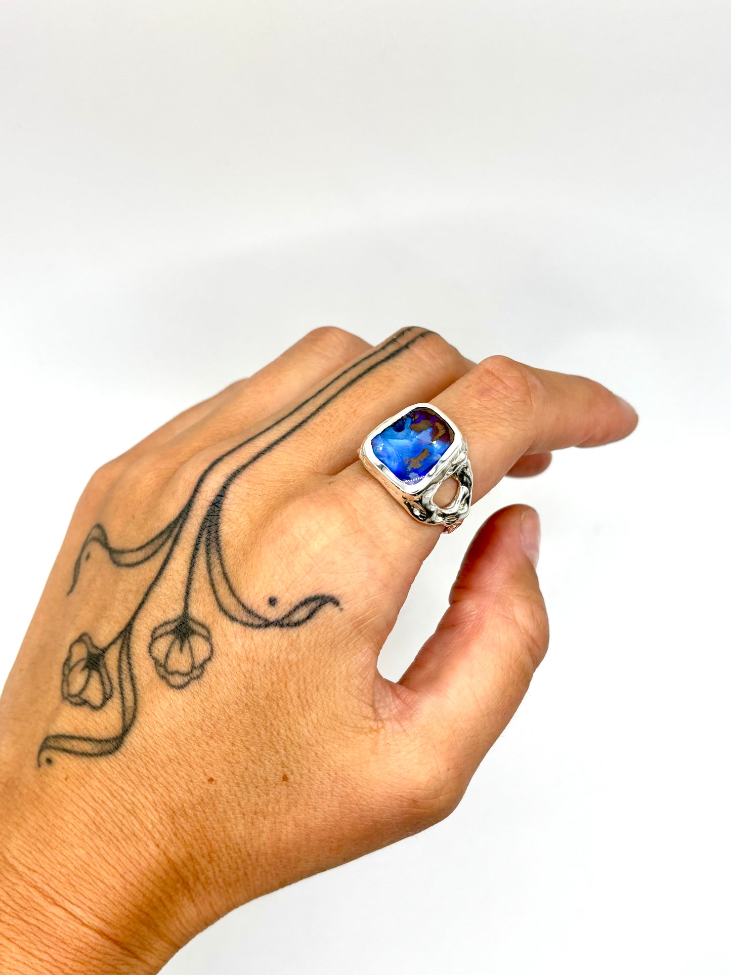 Amphitrite Ring - Size 9.5