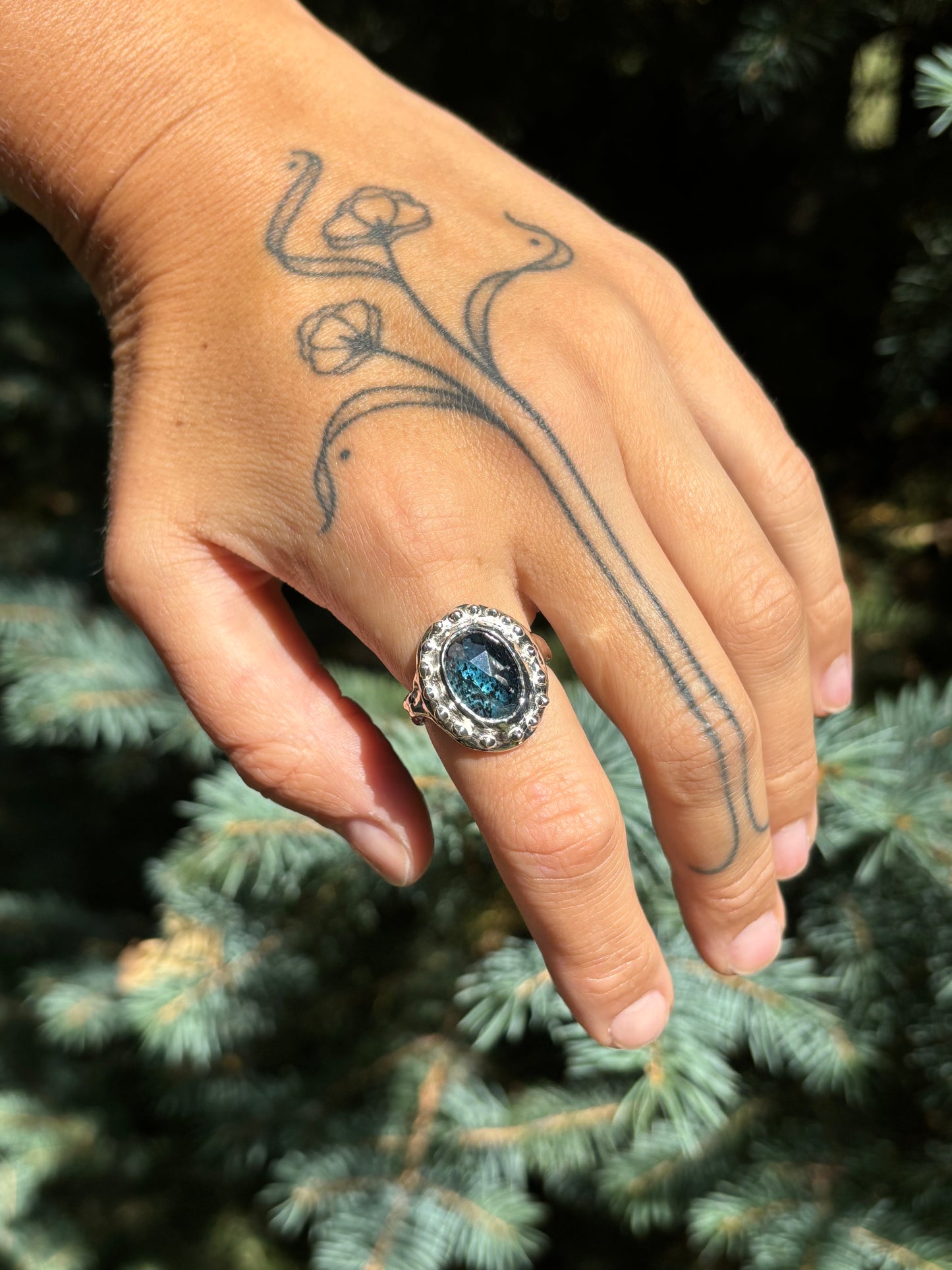 Thetis Ring - Size 8