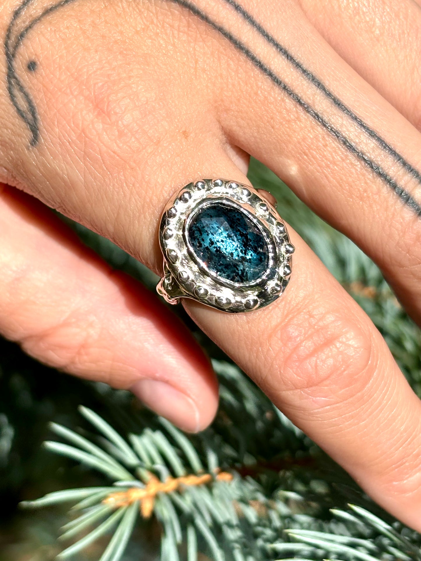 Thetis Ring - Size 8