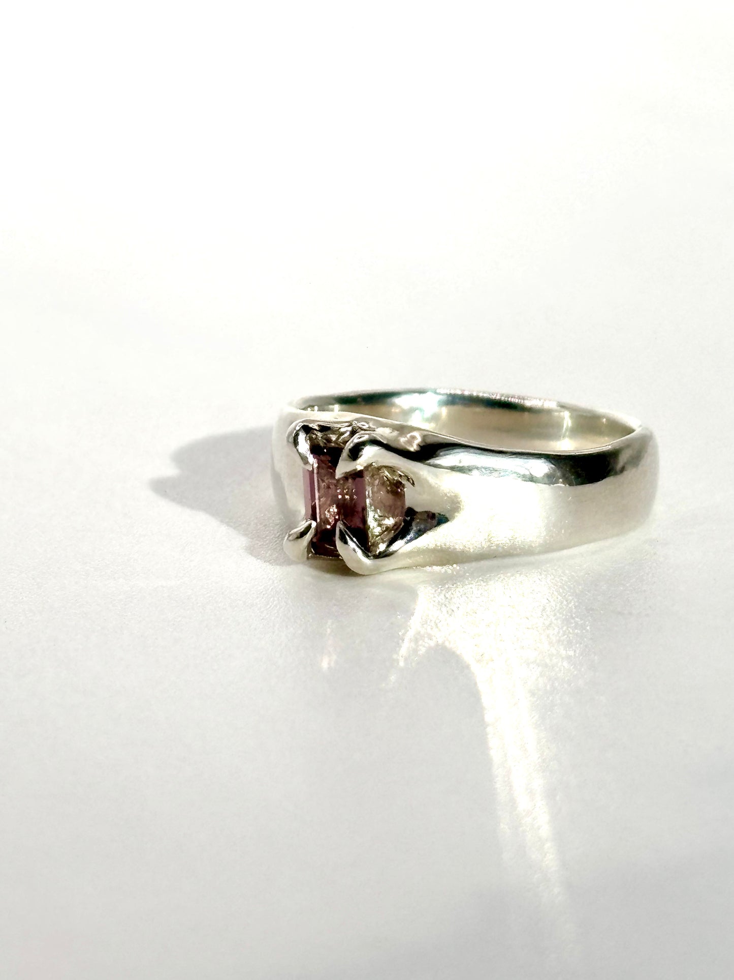 Tourmaline Claw Band - Size 9