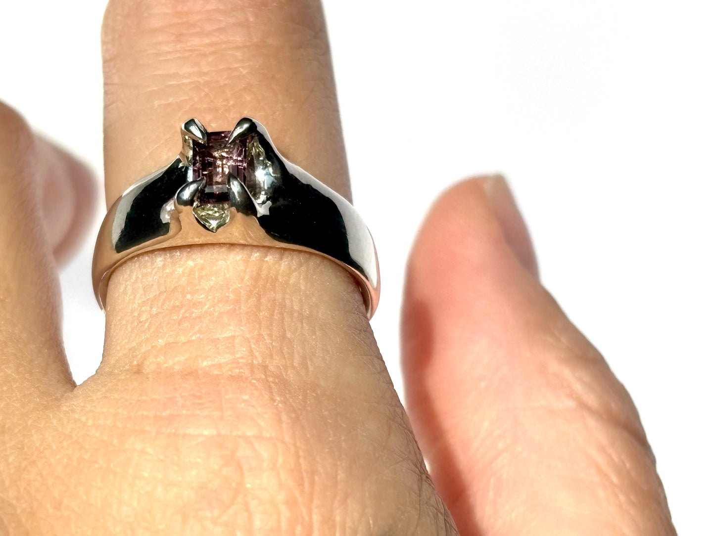 Tourmaline Claw Band - Size 9