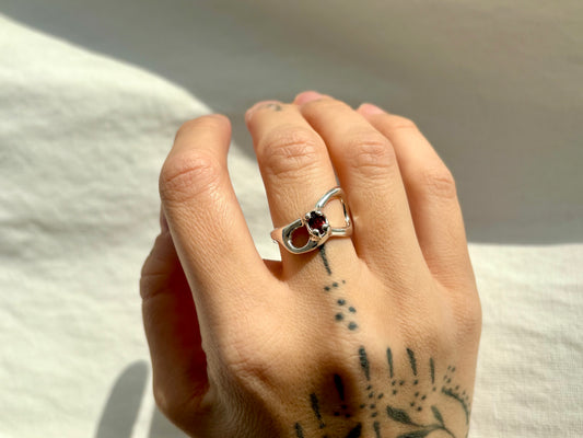 Space for Wandering Ring - Size 8.75