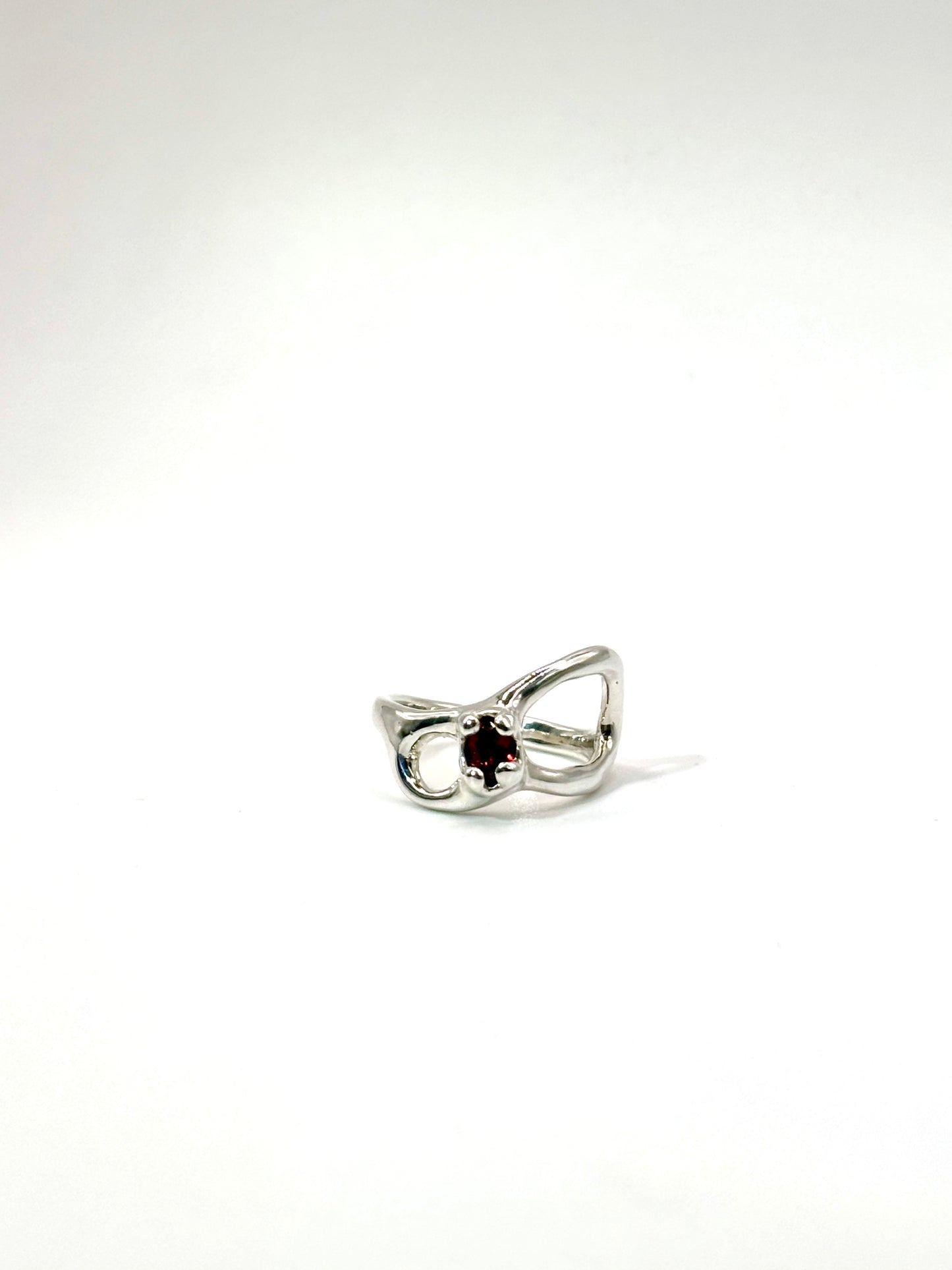 Space for Wandering Ring - Size 8.75